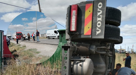 KAPIKULE İSTİKAMETİNDE TIR DEVRİLDİ: ŞOFÖR YARALI KURTULDU