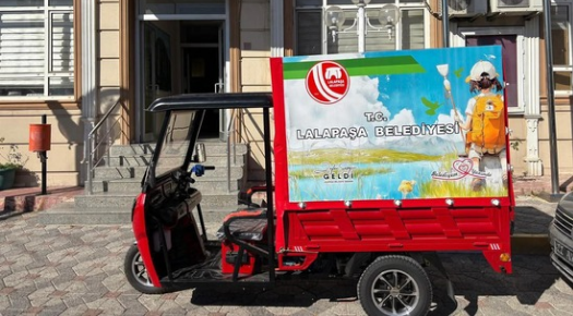 LALAPAŞA BELEDİYESİ FİLOYA ÇEVRE DOSTU ARAÇ KATIYOR