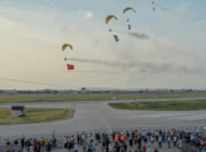 “BİR ÇOCUK GELSİN, BİR UÇAĞA DOKUNSUN” HEYECANI TEKNOFEST’TE