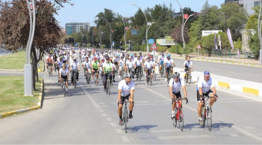 EDİRNE’DE ULUSLARARASI BİSİKLET ŞENLİĞİ COŞKUSU