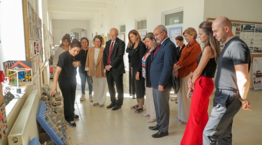 TÜ MİMARLIK FAKÜLTESİ’NDE PROJELER ŞENLİĞİ AÇILDI
