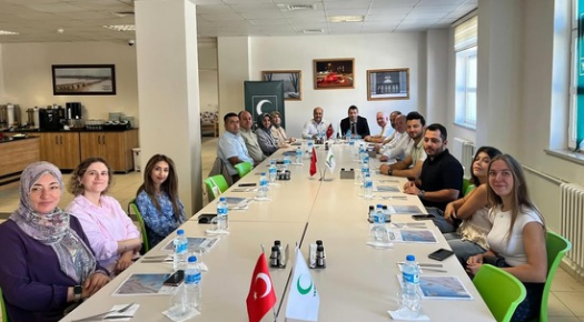 YEŞİLAY’DAN KAMU FORMATÖRLERİYLE KAHVALTI