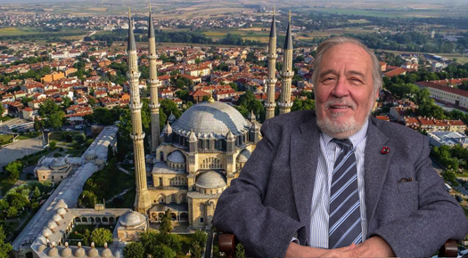 İLBER ORTAYLI’DAN SELİMİYE CAMİİ UYARISI