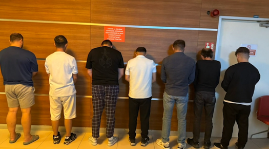 EDİRNE’DE ŞEHİT AİLESİNİ DOLANDIRAN 11 ŞÜPHELİ YAKALANDI