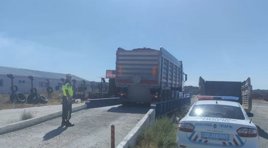 TAŞIMA SINIRINI AŞAN SÜRÜCÜLERE 110 BİN 225 LİRA CEZA!
