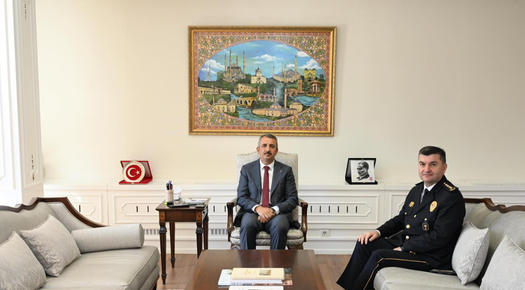 YENİ İL EMNİYET MÜDÜRÜ AYHAN, VALİ’Yİ ZİYARET ETTİ