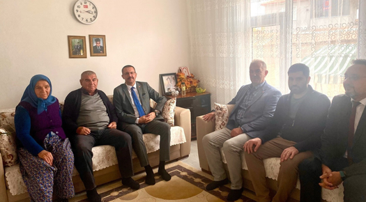 PINARHİSAR KAYMAKAMI, KIBRIS GAZİLERİNİ ZİYARET ETTİ