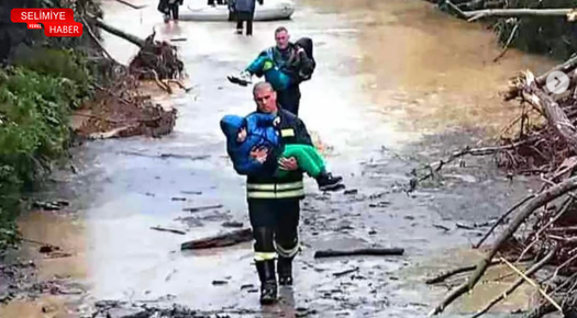 BULGARİSTAN’DA ŞİDDETLİ YAĞIŞLAR SELE NEDEN OLDU: 3 ÖLÜ