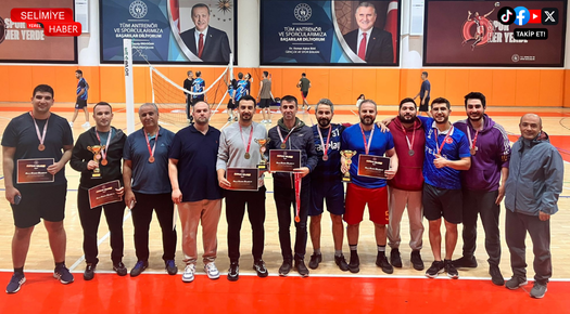 2025 KAMU SPOR OYUNLARI AYAK TENİSİ TURNUVASI SONA ERDİ