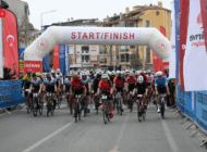 EDİRNE’DE 16. CUMHURİYET KUPASI BİSİKLET YOL YARIŞI