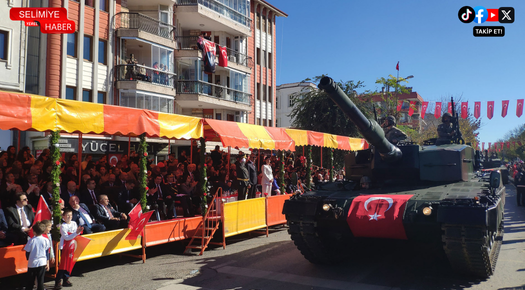 CUMHURİYETİN 102. YIL COŞKUSU EDİRNE’DE GURURLA KUTLANDI