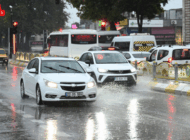 EDİRNE’DE SAĞANAK YAĞIŞ HAYATI OLUMSUZ ETKİLİYOR