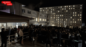 EDİRNE’DE ÖĞRENCİLER SU KESİNTİSİNİ PROTESTO ETTİ