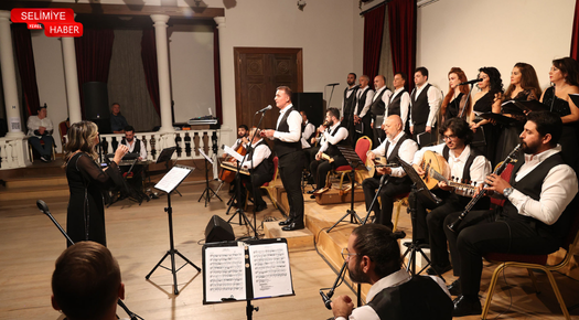 EDİRNE’DE “KARADENİZ VE RUMELİ TÜRKÜLERİ” KONSERİ VERİLDİ