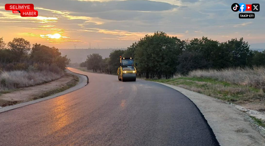 KÖY YOLLARI SICAK ASFALTLA BULUŞMAYA DEVAM EDİYOR