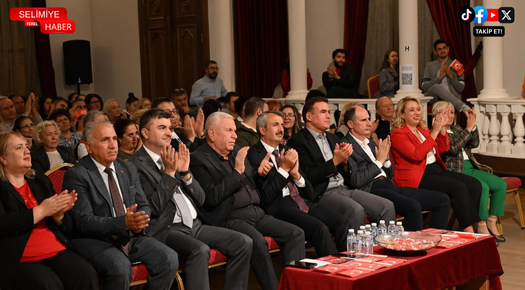 EDİRNE’DE “CUMHURİYET BAYRAMI ÖZEL KONSERİ” VERİLDİ