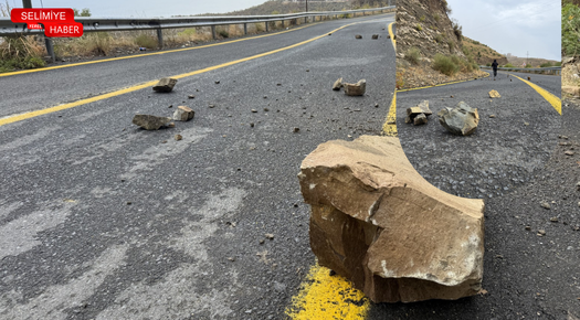 YAĞMURLA BİRLİKTE YAMAÇLARDAN KAYALAR YUVARLANDI