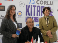 ÇORLU KİTAP FUARI SUNAY AKIN’LA RENKLENDİ