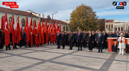 KURTULUŞ KUTLAMALARI ÇELENK SUNMA TÖRENİ İLE BAŞLADI