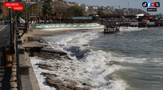 TEKİRDAĞ’DA LODOS DENİZ ULAŞIMINI DURDURDU