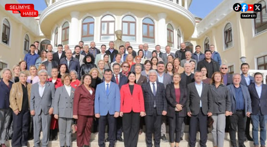 BAŞKAN FİLİZ GENCAN, PARTİ YÖNETİM KADROLARINI AĞIRLADI