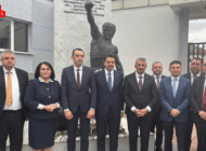 VALİ SEZER, NAİM SÜLEYMANOĞLU’NU ANMA PROGRAMINA KATILDI