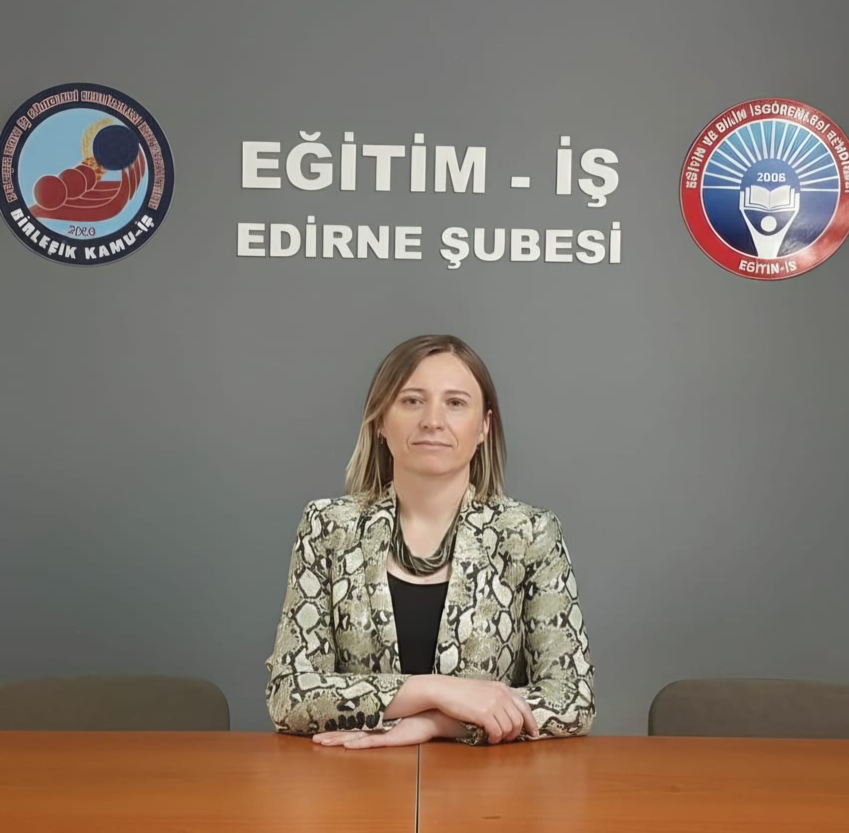 EŞİT VE ÖZGÜR BİR DÜNYA İÇİN KADINA KARŞI ŞİDDETE HAYIR!