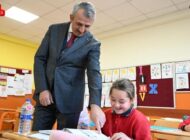 VALİ SEZER’DEN OKUL ZİYARETİ