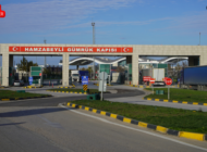 YUNAN ÇİFTÇİ EYLEMLERİ TÜRK TIR TRAFİĞİNİ ETKİLİYOR