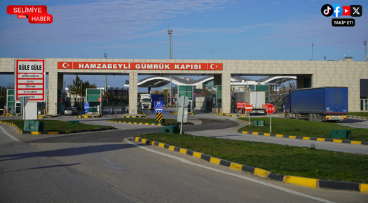 YUNAN ÇİFTÇİ EYLEMLERİ TÜRK TIR TRAFİĞİNİ ETKİLİYOR