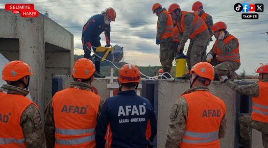 EDİRNE’DE ASKERİ PERSONELE AFAD EĞİTİMİ VERİLDİ