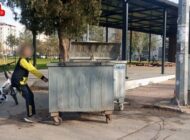 BELEDİYENİN YARIM İŞLERİNİ ÇOCUKLAR TAMAMLIYOR!!