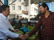 KÜÇÜK ESNAF AYAKTA KALMA MÜCADELESİ VERİYOR