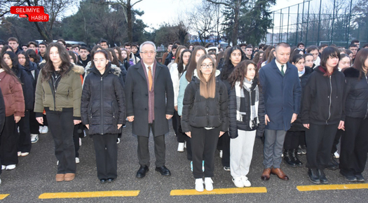 OKULLARDA DEPREM ŞEHİTLERİ ANILDI