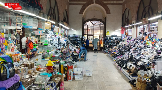 TARİHİ ALİ PAŞA ÇARŞISI SESSİZLİĞE BÜRÜNDÜ