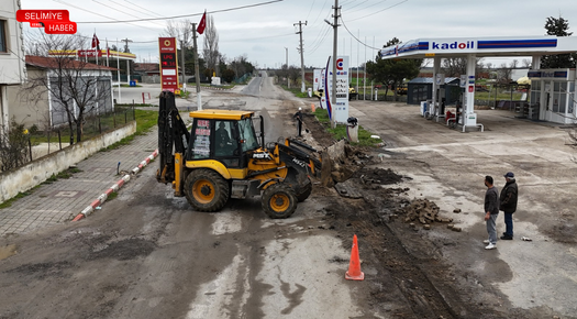 MERİÇ’TE İÇME SUYU VE YOL ÇALIŞMALARI SÜRÜYOR