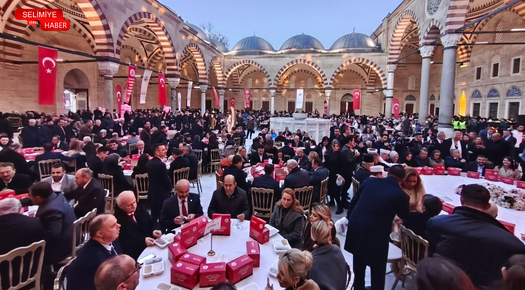 SELİMİYE GÖLGESİNDE EDİRNE BÜYÜK İFTARI DÜZENLENDİ