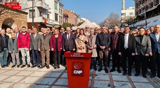 81 İLDE EŞ ZAMANLI ETKİNLİKTE İMAMOĞLU’NUN MEKTUBU OKUNDU