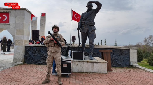 EDİRNE ASKERİ HASTANESİ ŞEHİTLİĞİ’NDE 18 MART TÖRENİ DÜZENLENDİ