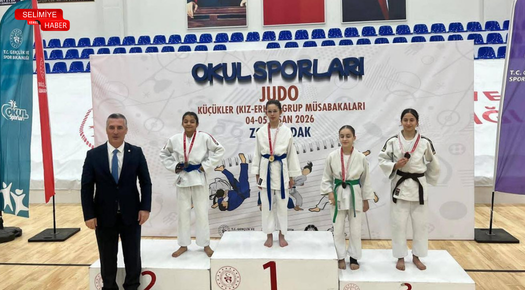 UZUNKÖPRÜ’DE GURUR TABLOSU: GENÇ JUDOCULAR BÖLGEDE DERECE YAPTI