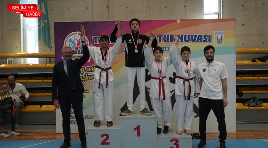 LÜLEBURGAZ’DA TAEKWONDO’DA MADALYA COŞKUSU