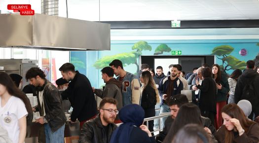 TRAKYA ÜNİVERSİTESİ’NDEN ÖĞRENCİLERE 100 BİN ASKIDA YEMEK DESTEĞİ