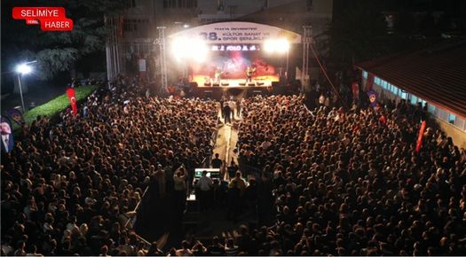 38. KÜLTÜR, SANAT VE SPOR ŞENLİKLERİNDE KONSER COŞKUSU