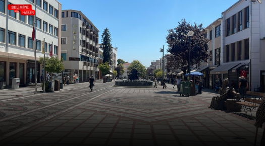 EDİRNE’Yİ KAVURUCU SICAKLAR BASTI: ÇARŞI GÜNDÜZ SAATLERİNDE BOŞ KALDI