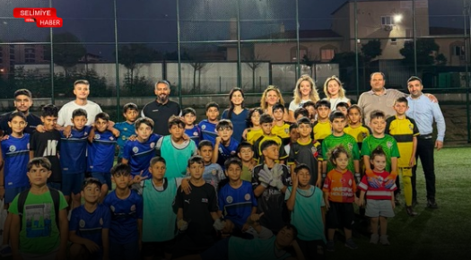 DEZAVANTAJLI ÖĞRENCİLER HALI SAHADA SPORLA BULUŞTU