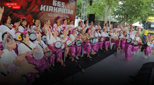 KIRKPINAR FESTİVALİ’NDE RİTİM GRUPLARINDAN COŞKULU GÖSTERİ
