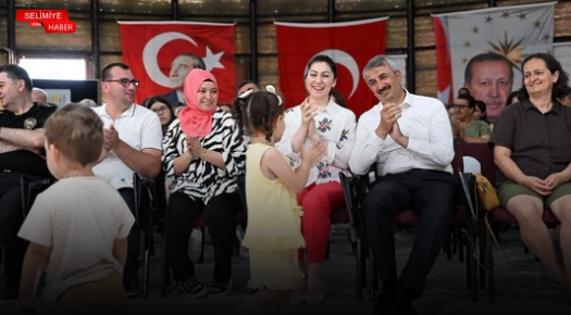 VALİ YUNUS SEZER, KORUYUCU AİLELER VE ÇOCUKLARLA BULUŞTU