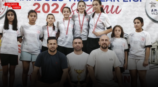 SEM SPORCULARINDAN ANALİG TÜRKİYE ŞAMPİYONASI’NDA TAKIM HALİNDE TÜRKİYE İKİNCİLİĞİ