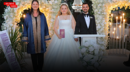 ORUÇOĞLU VE AKINCI AİLELERİNİN MUTLU GÜNÜ