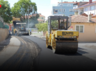 MİTHATPAŞA MAHALLESİ’NDE SICAK ASFALT ÇALIŞMALARI SÜRÜYOR